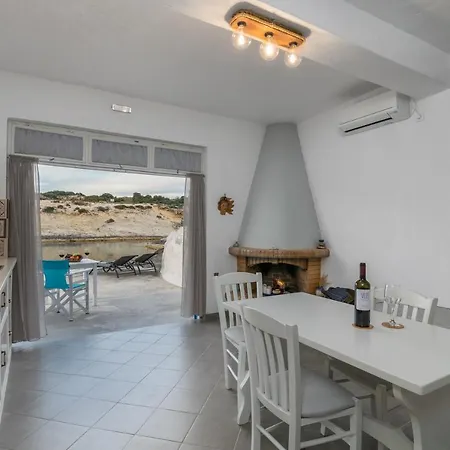 Fani Dream Holiday home Pachaina